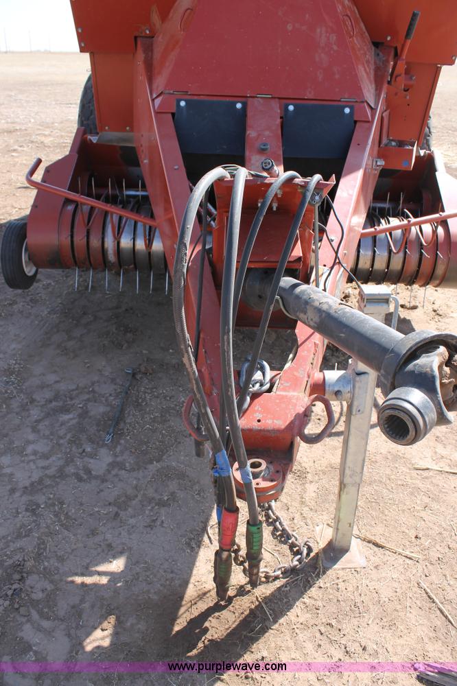 image for item C3786 2000 Hesston 4910 large square baler