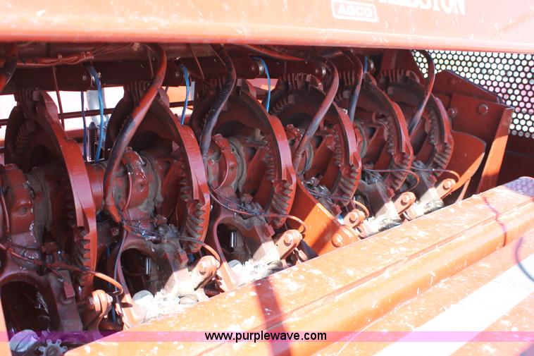 image for item C3786 2000 Hesston 4910 large square baler