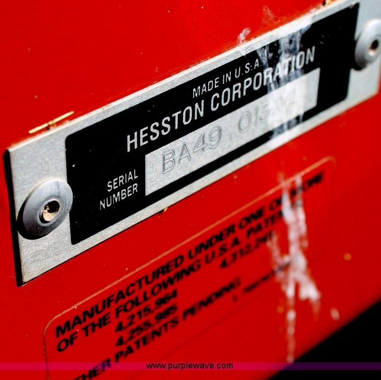 image for item C3786 2000 Hesston 4910 large square baler