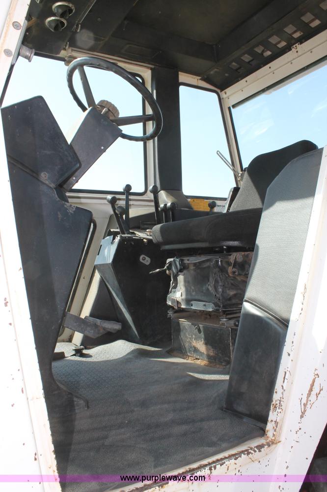 image for item C3792 1979 Case 2590 tractor