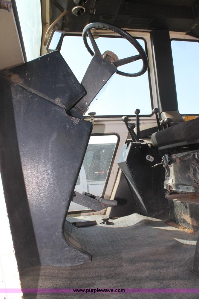 image for item C3792 1979 Case 2590 tractor