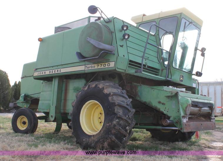 image for item C3797 1977 John Deere 7700 Turbo combine