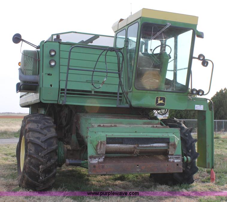 image for item C3797 1977 John Deere 7700 Turbo combine