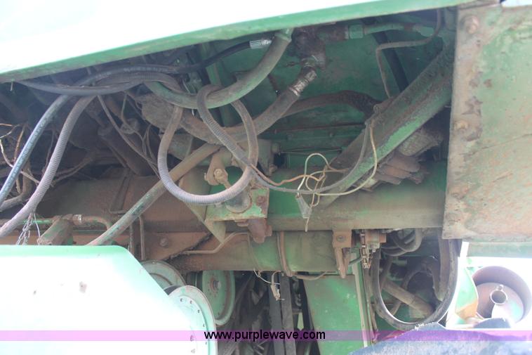 image for item C3797 1977 John Deere 7700 Turbo combine