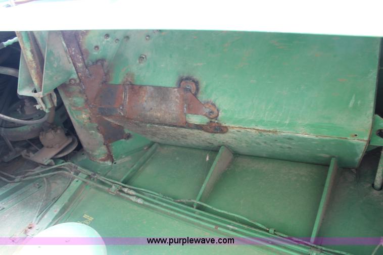 image for item C3797 1977 John Deere 7700 Turbo combine