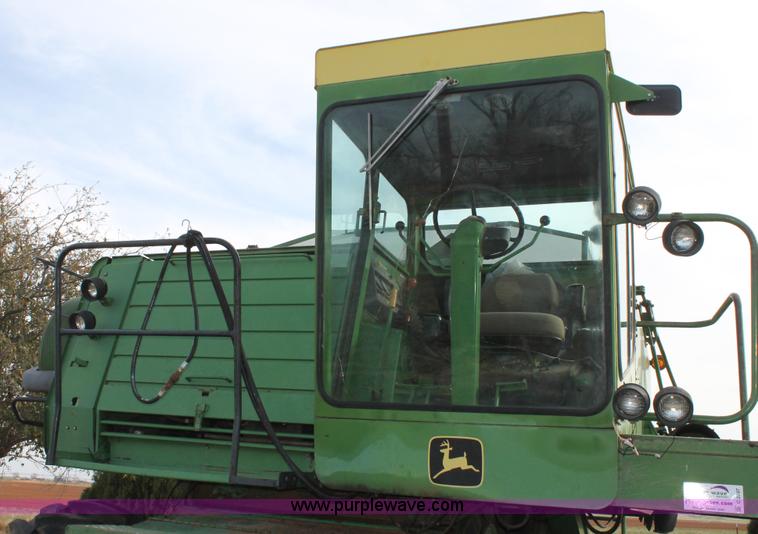 image for item C3797 1977 John Deere 7700 Turbo combine