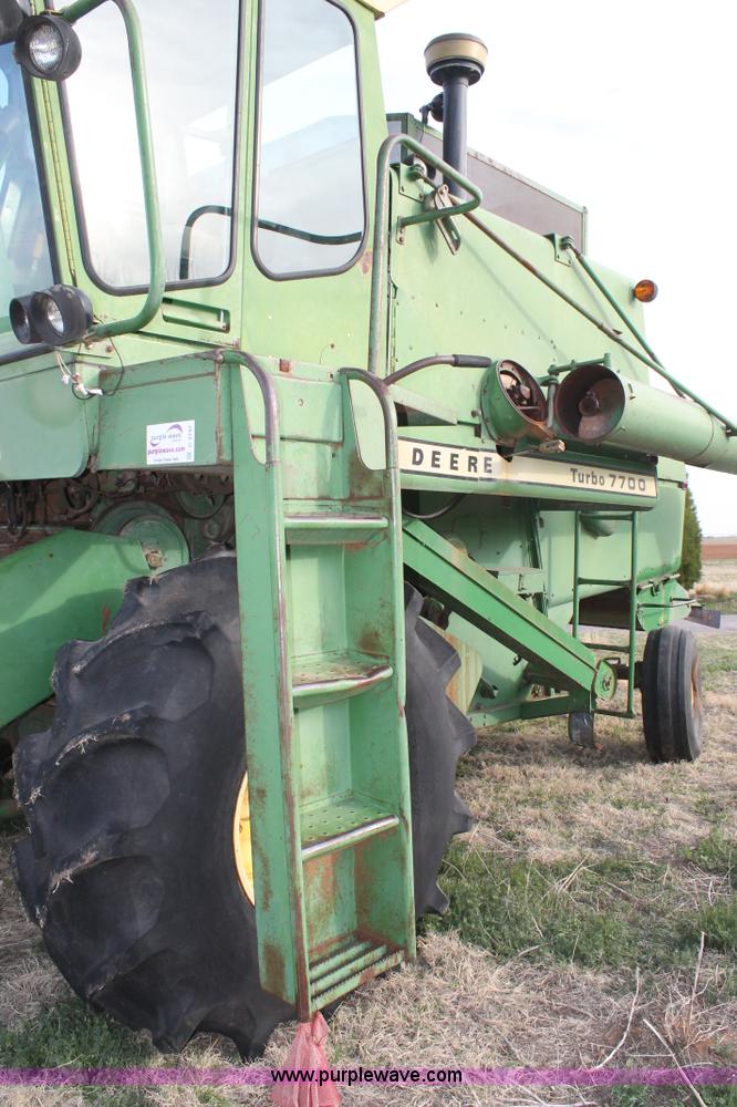 image for item C3797 1977 John Deere 7700 Turbo combine