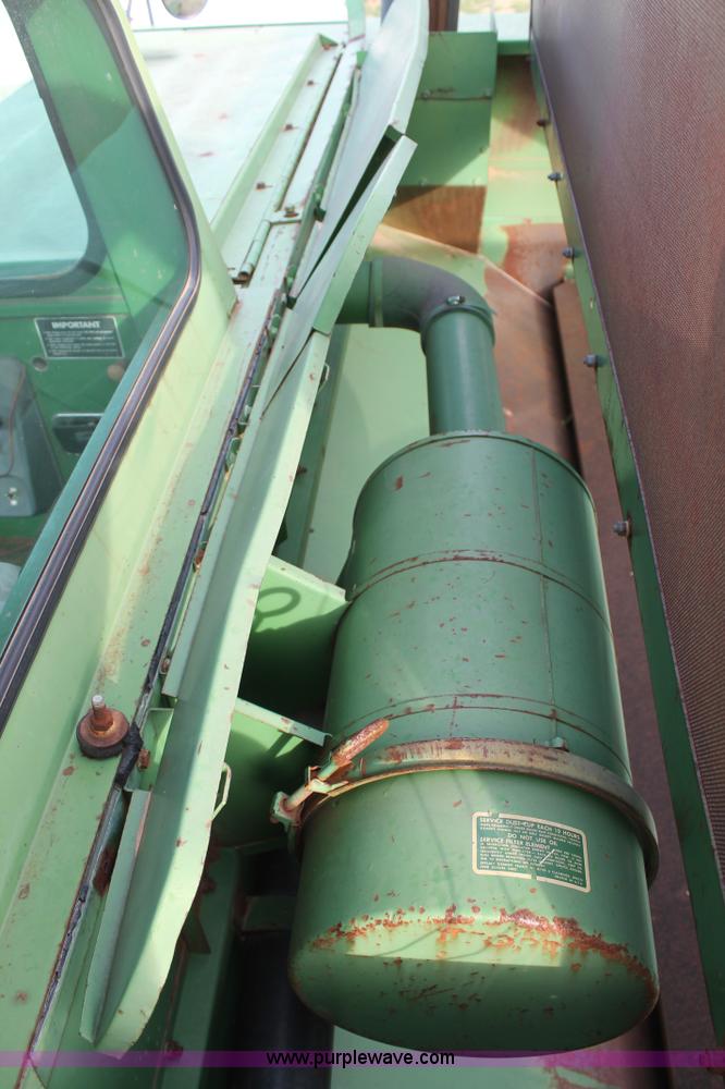 image for item C3797 1977 John Deere 7700 Turbo combine
