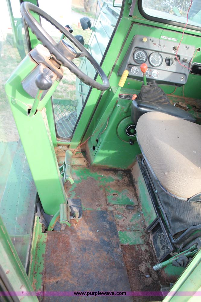 image for item C3797 1977 John Deere 7700 Turbo combine