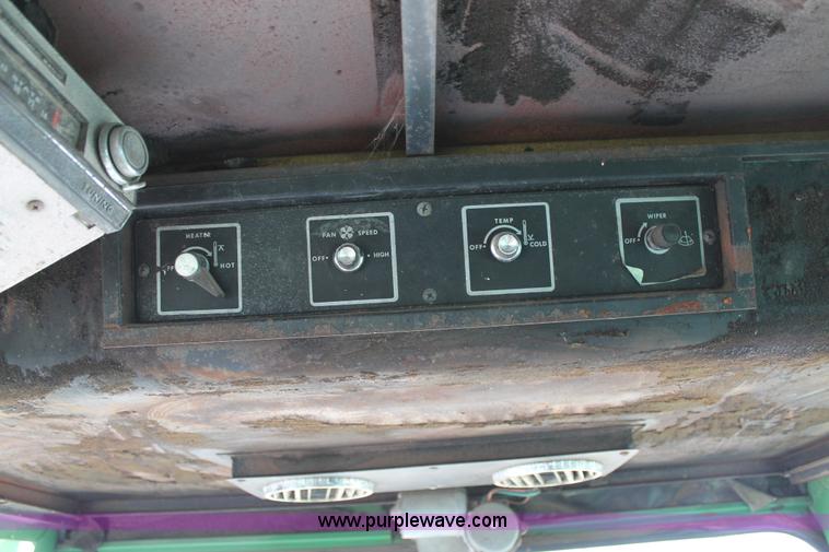 image for item C3797 1977 John Deere 7700 Turbo combine