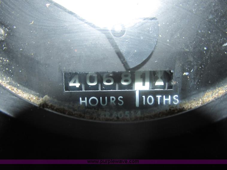 image for item E5423 1979 John Deere 4440 tractor