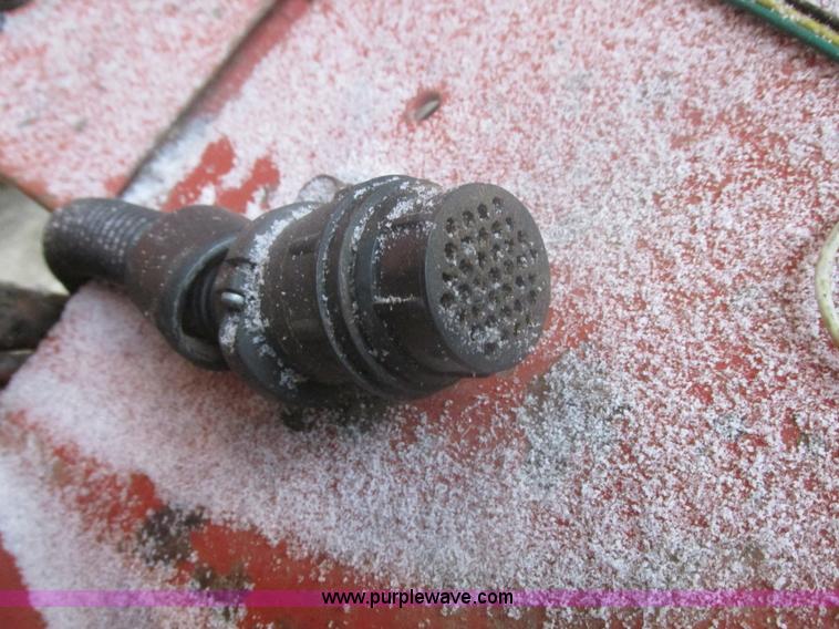 image for item E5424 1996 Hesston 4755 big square baler