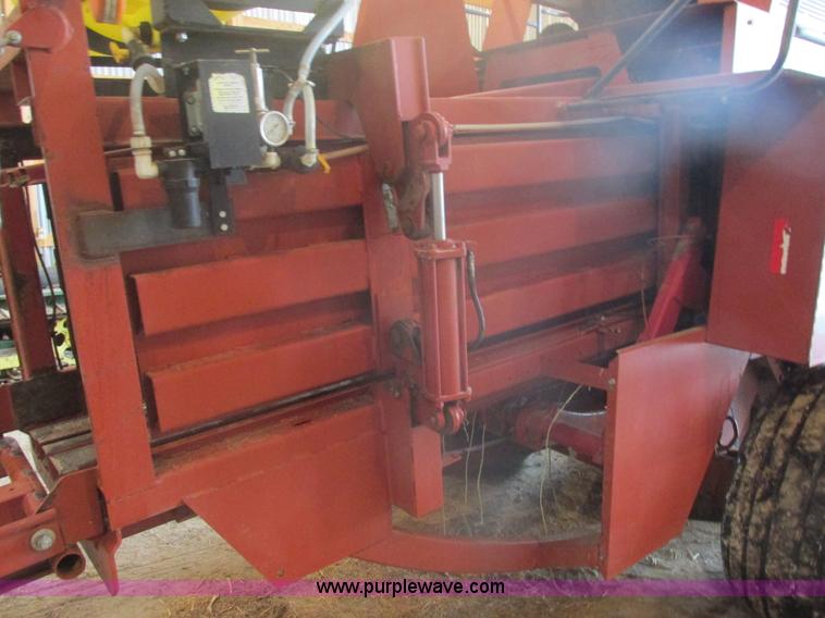 image for item E5424 1996 Hesston 4755 big square baler