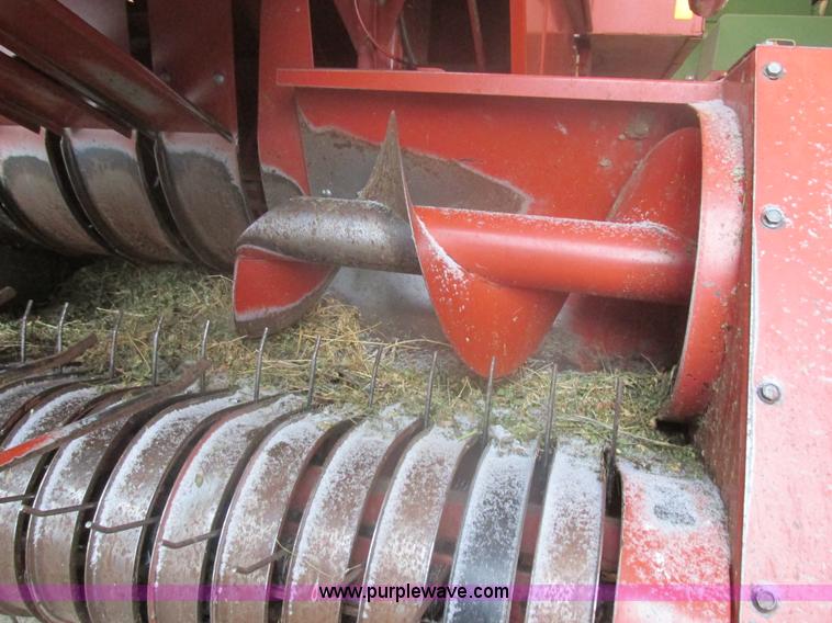 image for item E5424 1996 Hesston 4755 big square baler