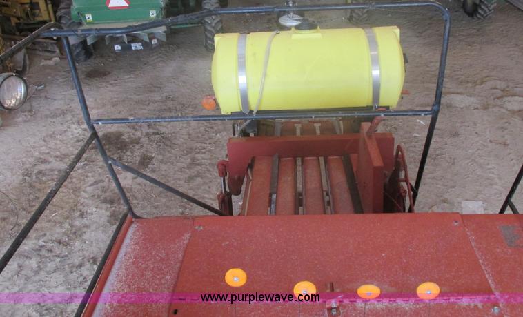 image for item E5424 1996 Hesston 4755 big square baler