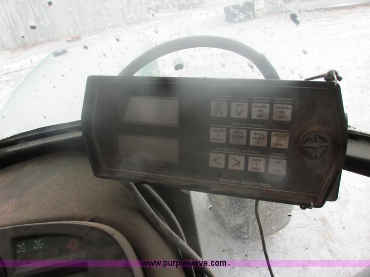 image for item E5424 1996 Hesston 4755 big square baler