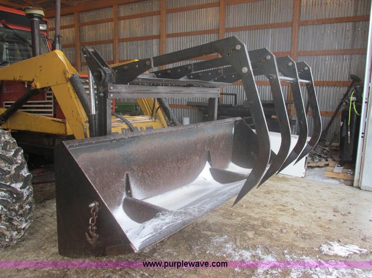 image for item E5427 Hesston 1380DT MFWD tractor