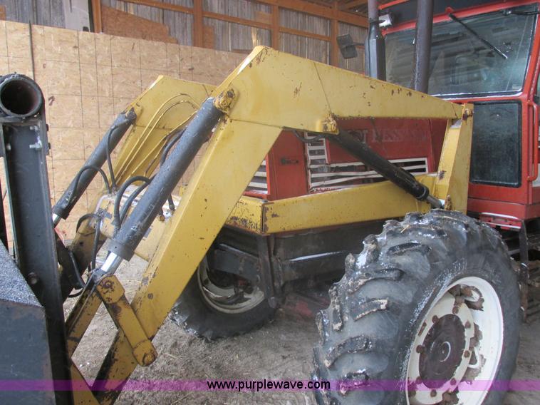 image for item E5427 Hesston 1380DT MFWD tractor