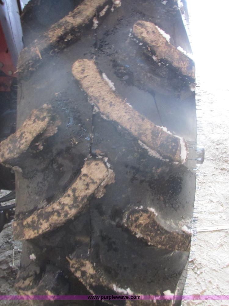 image for item E5427 Hesston 1380DT MFWD tractor