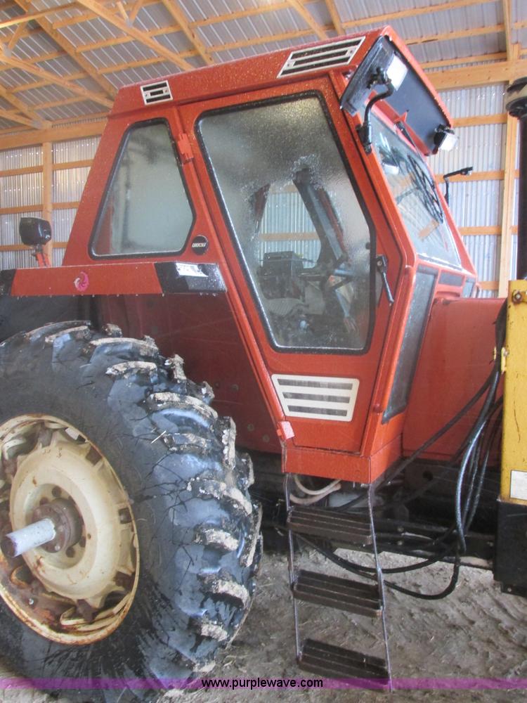 image for item E5427 Hesston 1380DT MFWD tractor