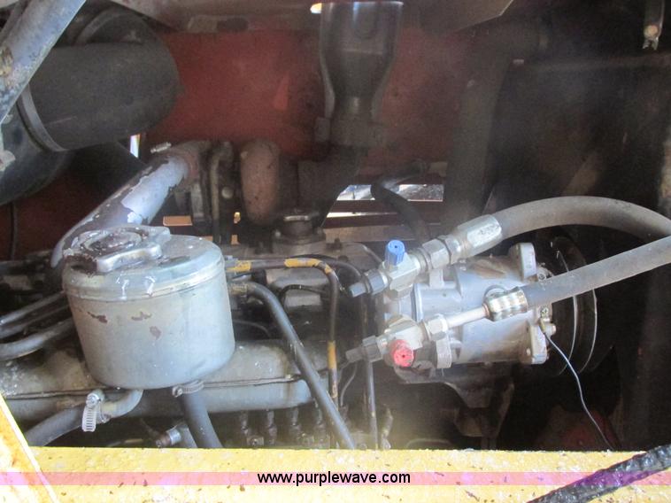 image for item E5427 Hesston 1380DT MFWD tractor