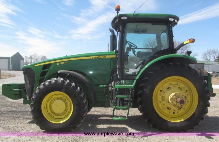 image for item F7317 2010 John Deere 8270R MFWD tractor