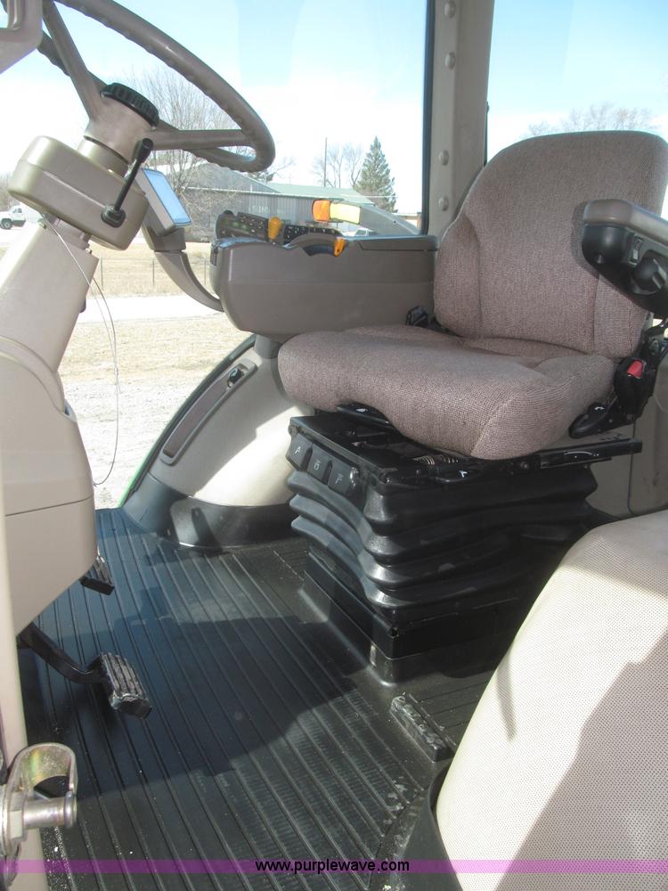image for item F7317 2010 John Deere 8270R MFWD tractor