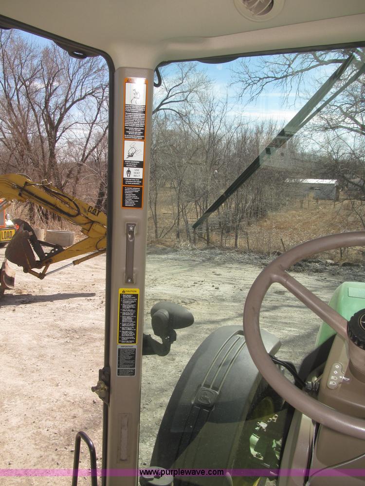 image for item F7317 2010 John Deere 8270R MFWD tractor
