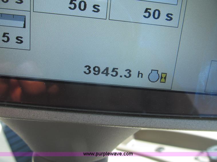 image for item F7317 2010 John Deere 8270R MFWD tractor