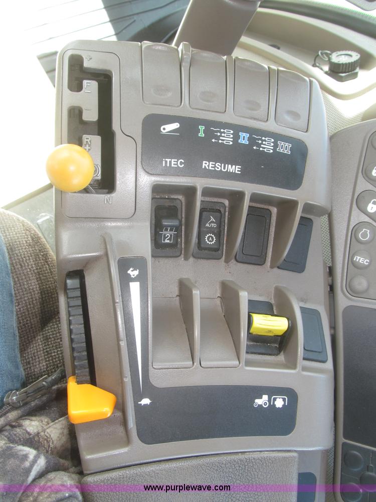 image for item F7317 2010 John Deere 8270R MFWD tractor