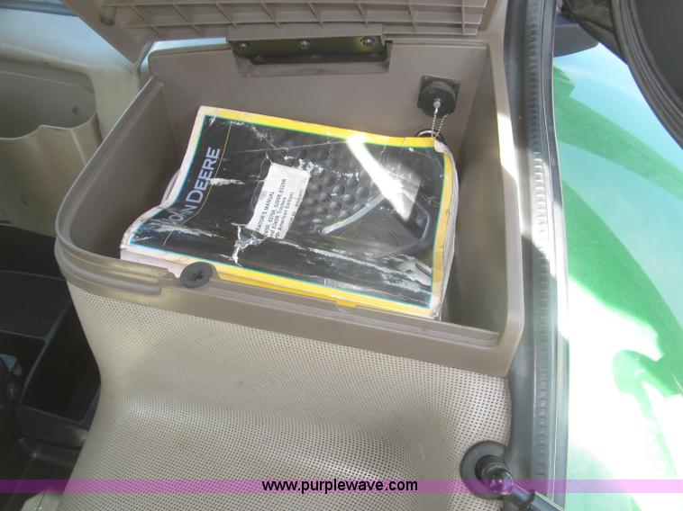 image for item F7317 2010 John Deere 8270R MFWD tractor