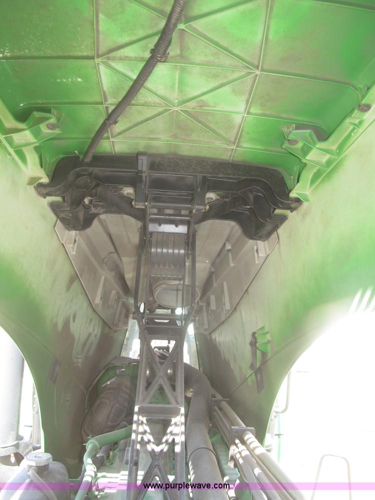 image for item F7317 2010 John Deere 8270R MFWD tractor