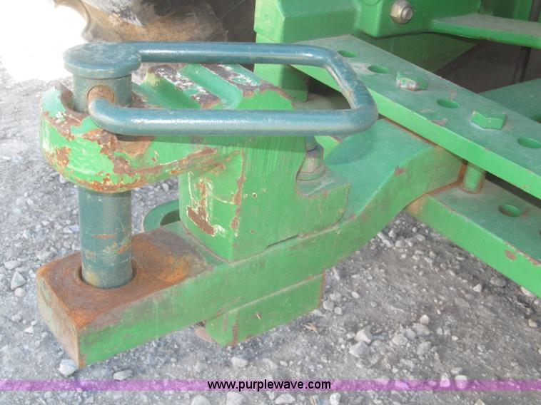 image for item F7317 2010 John Deere 8270R MFWD tractor