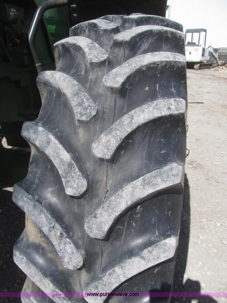 image for item F7317 2010 John Deere 8270R MFWD tractor