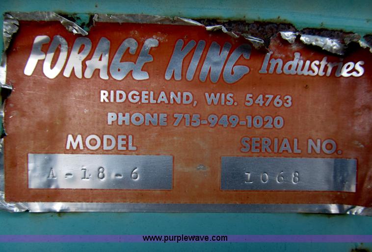 image for item F7321 Forage King A186 forage wagon