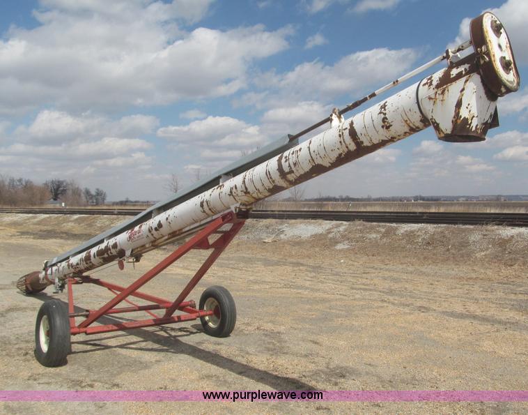 image for item F7322 Feterl grain auger