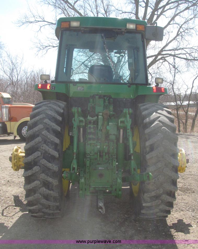 image for item F7337 1998 John Deere 7810 MFWD tractor