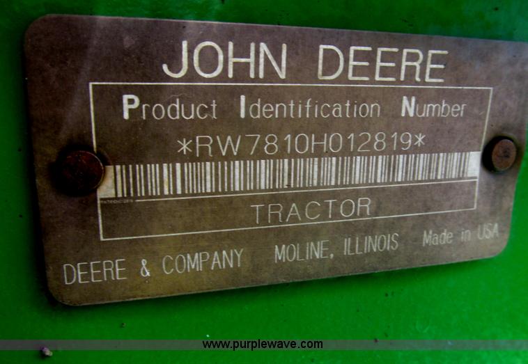image for item F7337 1998 John Deere 7810 MFWD tractor