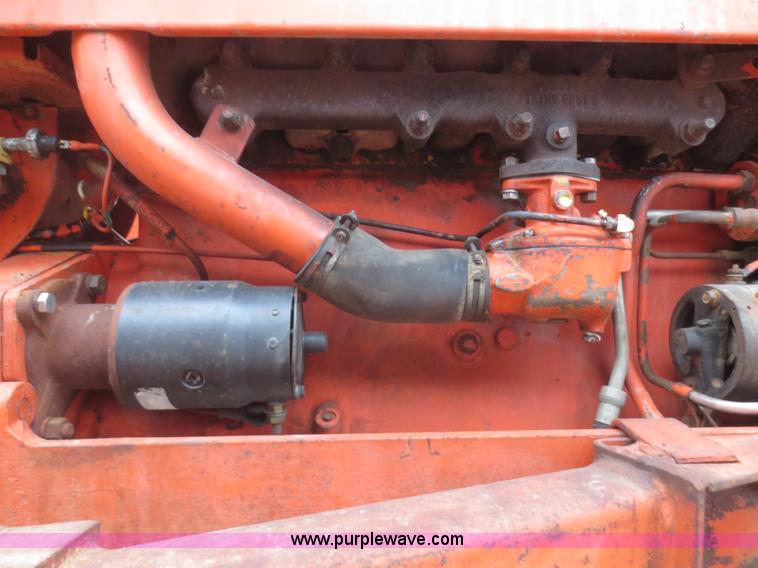 image for item F8214 1964 Allis Chalmers D19 tractor