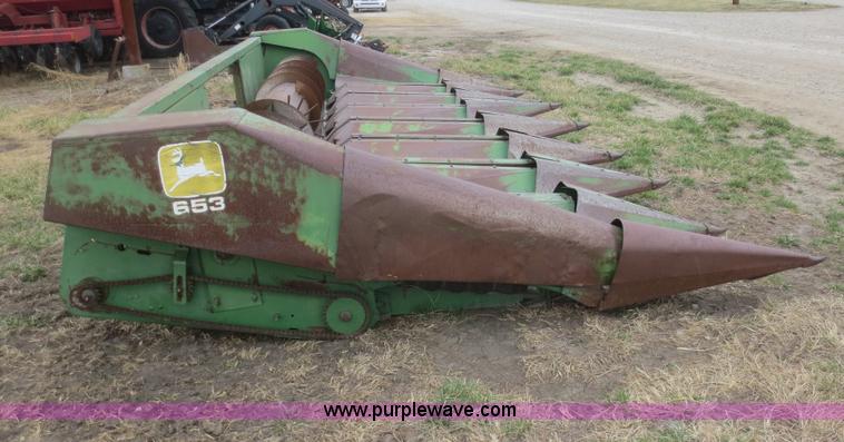 image for item F8217 John Deere 653 header