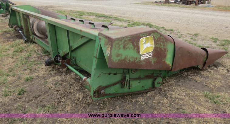 image for item F8217 John Deere 653 header