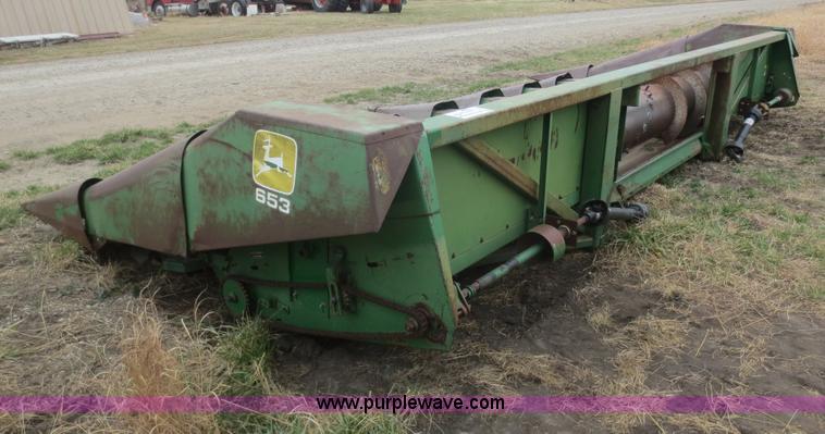 image for item F8217 John Deere 653 header