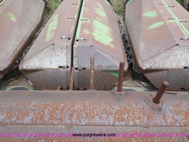 image for item F8217 John Deere 653 header