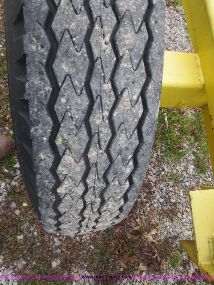 image for item F8221 Shop built header trailer