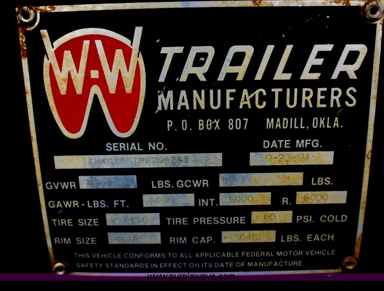 image for item F8222 1994 W-W triple axle gooseneck trailer