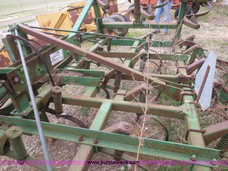 image for item F8224 John Deere 960 field cultivator