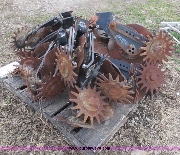 image for item F8228 Yetter 12 row claner/coulter combinations