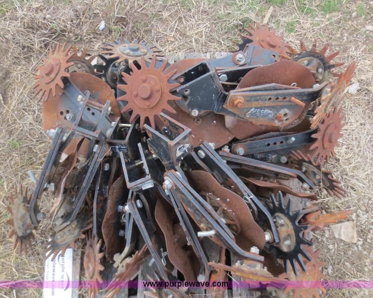 image for item F8228 Yetter 12 row claner/coulter combinations