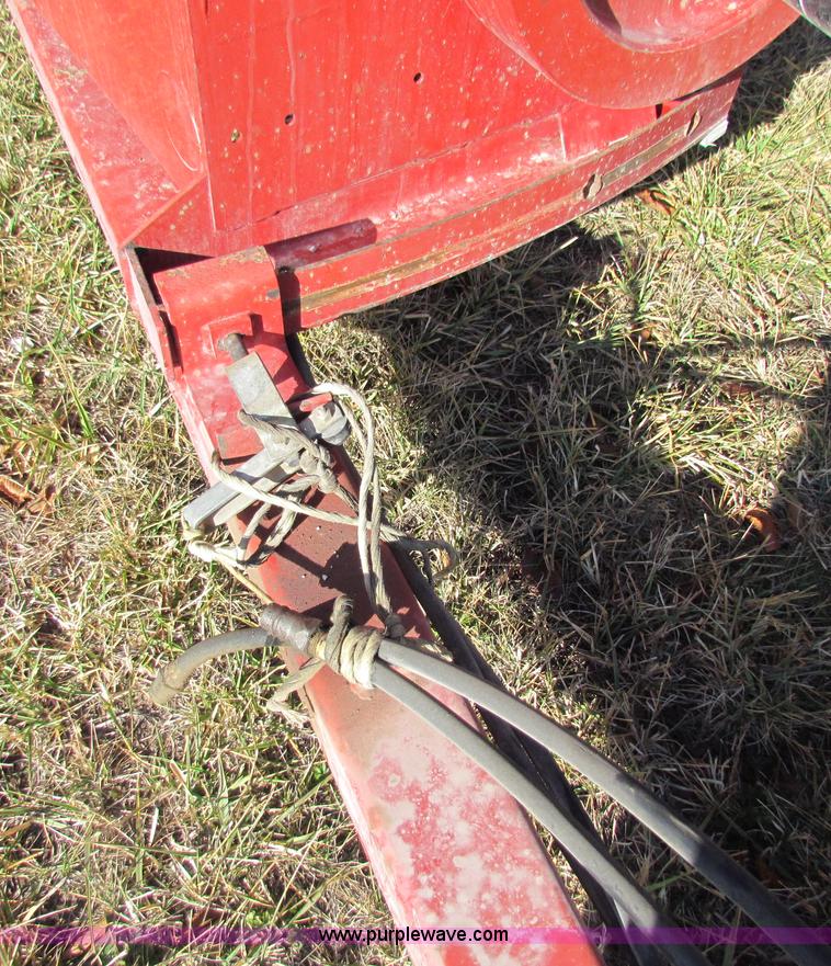 image for item G4399 2007 New Holland 575 small square baler