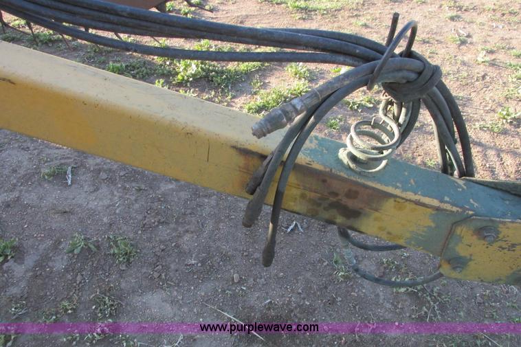 image for item G8367 Darf 917 folding wheel rake